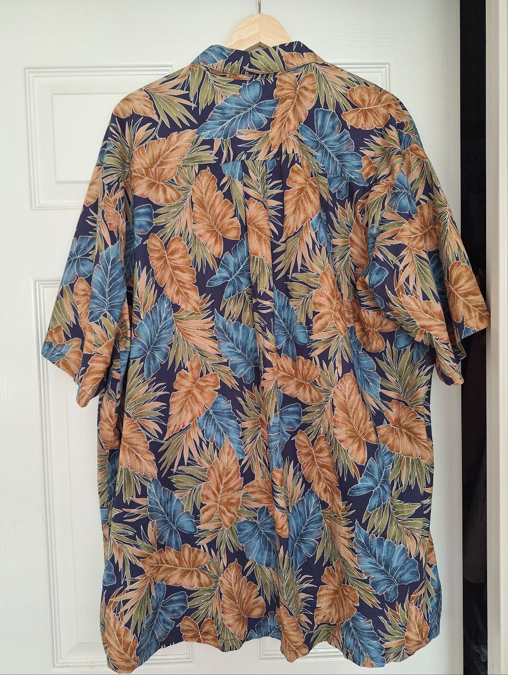 Vintage Hilo Hattie 2XL Hawaiian Aloha Shirt Made in Hawaii Blue Floral - Picture 2 of 9